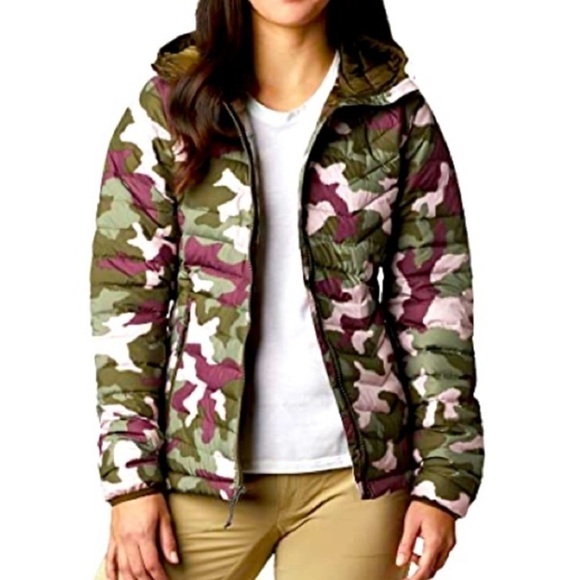 Columbia Jackets & Blazers - Camo Jacket Columbia Powder Lite Hooded Pink Green Camo Puffer
Jacket NWT XS